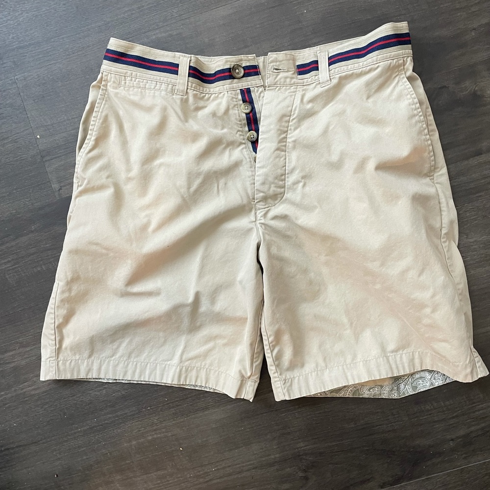 Robert Graham Mens Khaki Shorts Size 34
